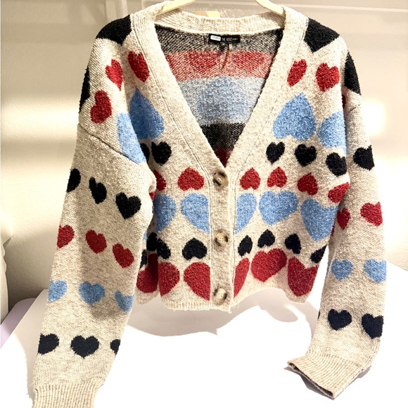 Anthropologie Free The Roses Cropped Cardigan Sweater Red Blue Hearts M - Picture 8 of 9